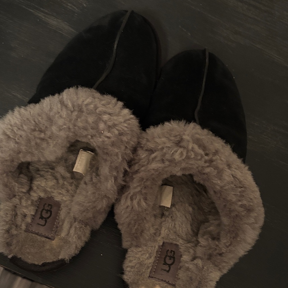 UGG Black Slippers with Brown Fur Lining